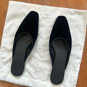 New Doen velvet slipper